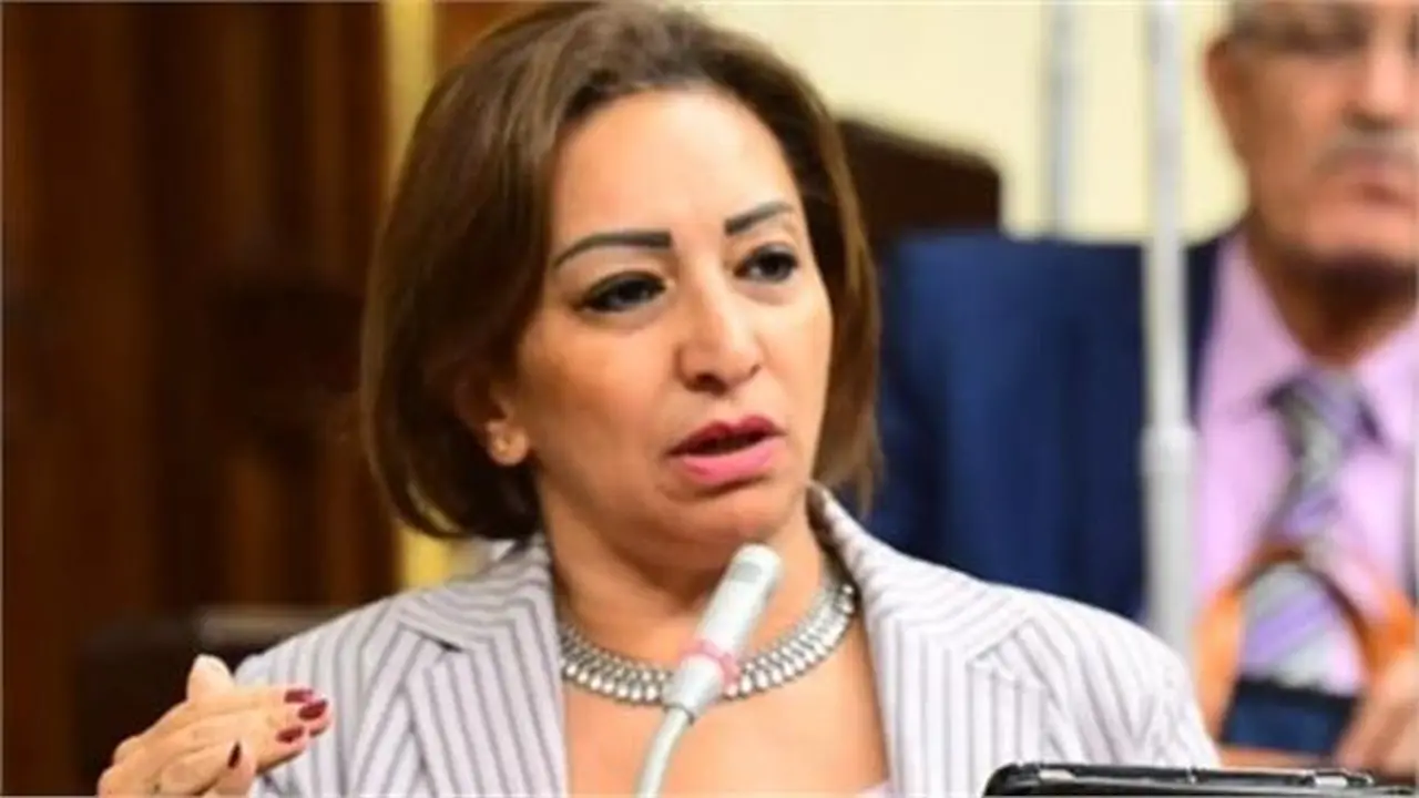 تحذير برلماني.. مقترح بحظر استخدام الأطفال من 3 إلى 10 سنوات للهواتف المحمولة